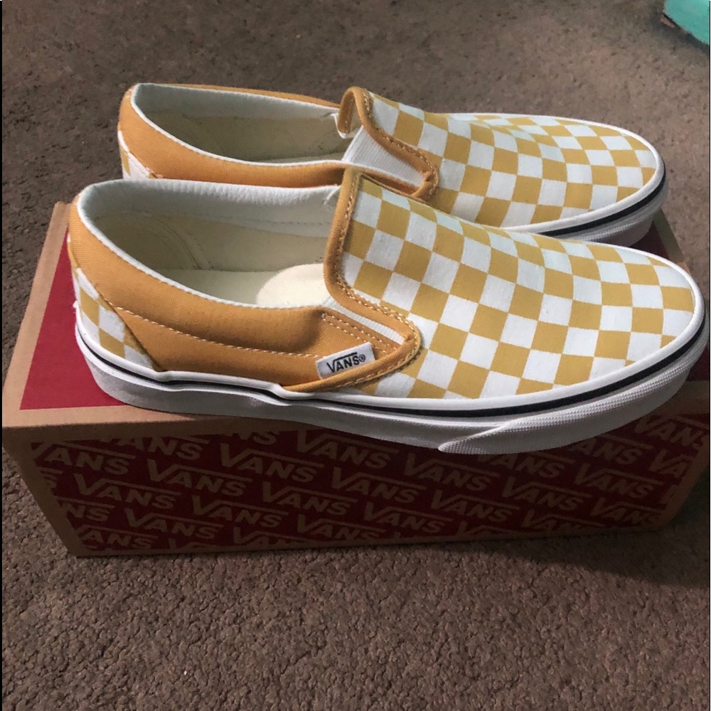 Slip on vans - Picture 1 of 3